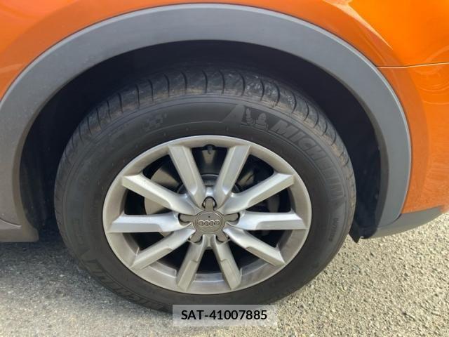 Audi Q3 2014-01 8411286-8