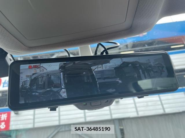 Audi Q3 2013-01 8411285-14