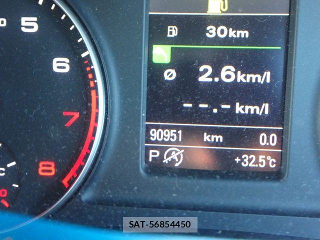 Audi Q3 2015-04 8411282-15