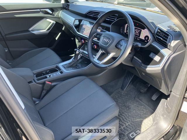 Audi Q3 2020-10 8411287-9