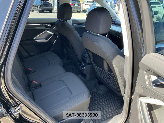 Audi Q3 2020-10 8411287-13