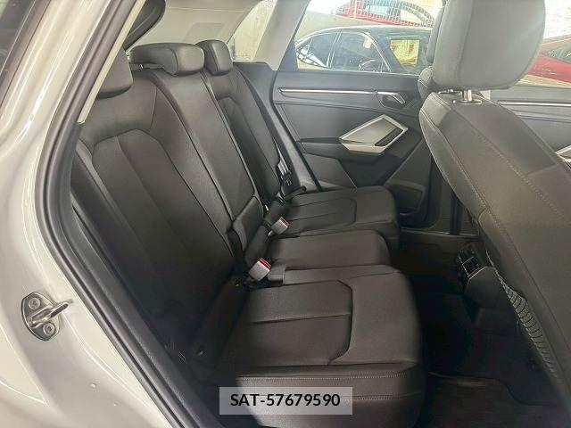 Audi Q3 2022-11 8485049-11