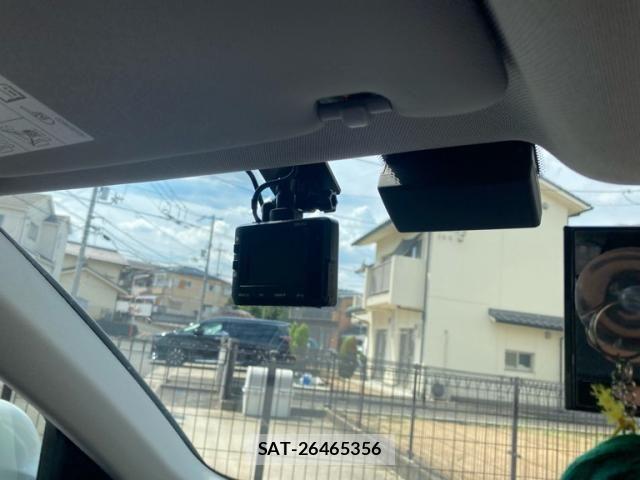Audi Q3 2017-06 8523629-17