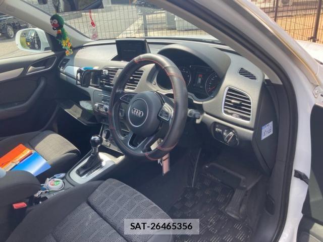 Audi Q3 2017-06 8523629-19