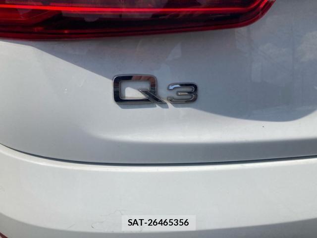 Audi Q3 2017-06 8523629-7