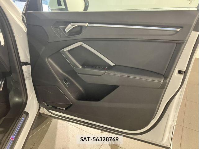Audi Q3 2023-12 8523624-13