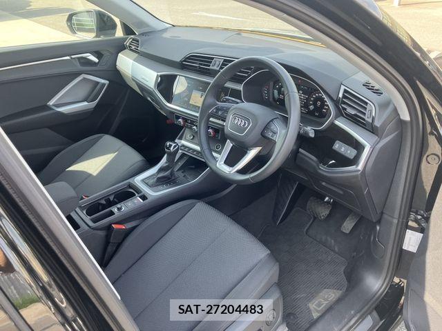 Audi Q3 2025-03 8523626-1