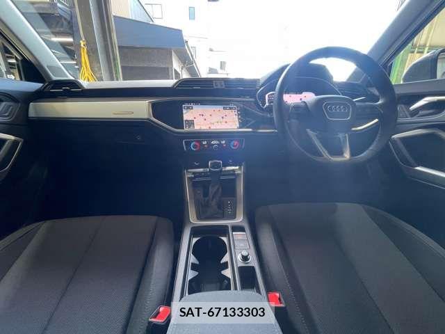 Audi Q3 2022-11 8523627-11