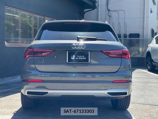Audi Q3 2022-11 8523627-2