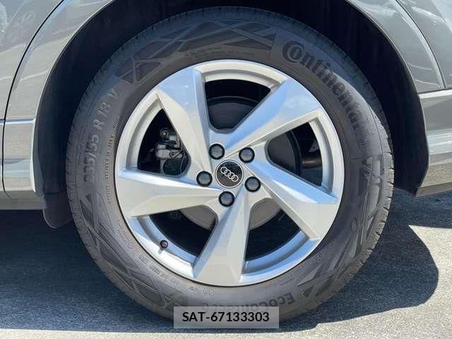 Audi Q3 2022-11 8523627-8