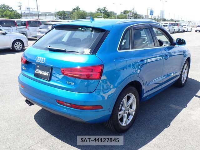 Audi Q3 2016-09 8561202-10