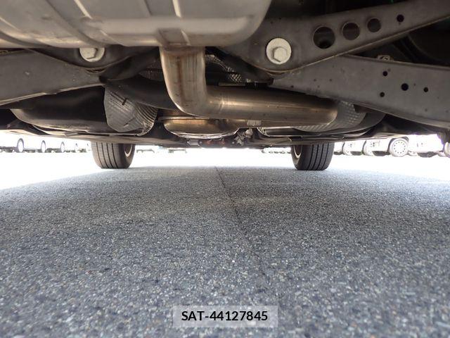 Audi Q3 2016-09 8561202-13
