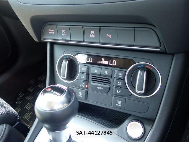 Audi Q3 2016-09 8561202-18