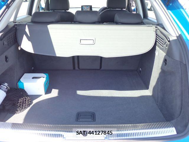 Audi Q3 2016-09 8561202-23