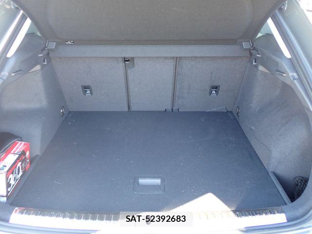 Audi Q3 2021-06 8561201-24