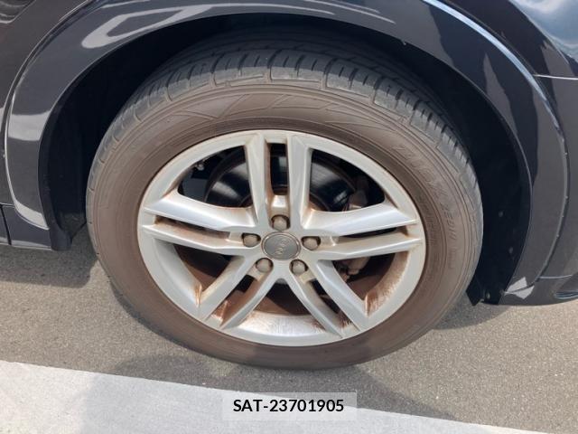 Audi Q3 2014-06 8625866-3