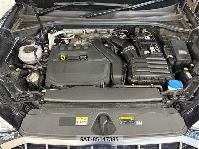 Audi Q3 2021-08 8625863-12