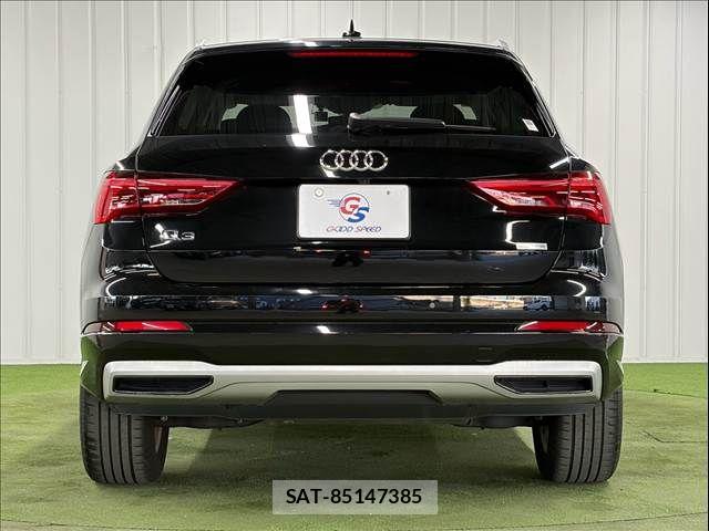 Audi Q3 2021-08 8625863-15
