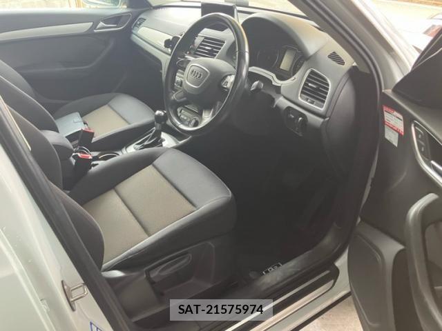 Audi Q3 2014-03 8625865-11