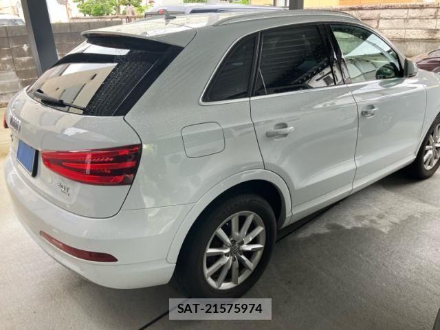 Audi Q3 2014-03 8625865-3
