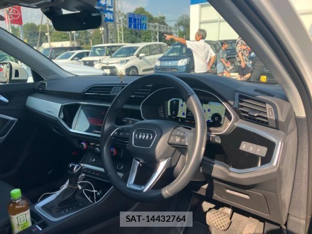 Audi Q3 2022-02 8658073-11