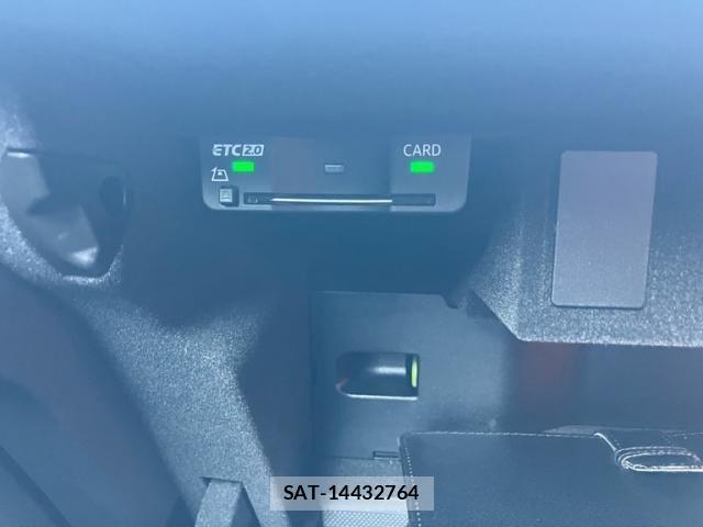 Audi Q3 2022-02 8658073-23