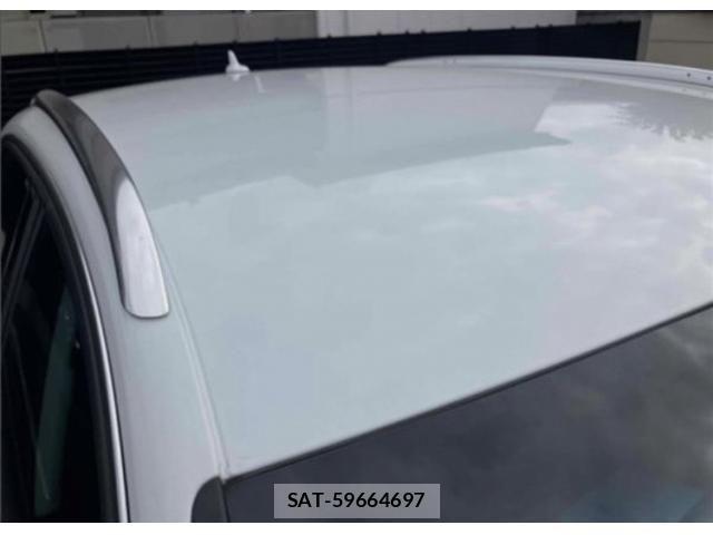 Audi Q3 2012-12 8740623-13
