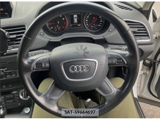 Audi Q3 2012-12 8740623-2