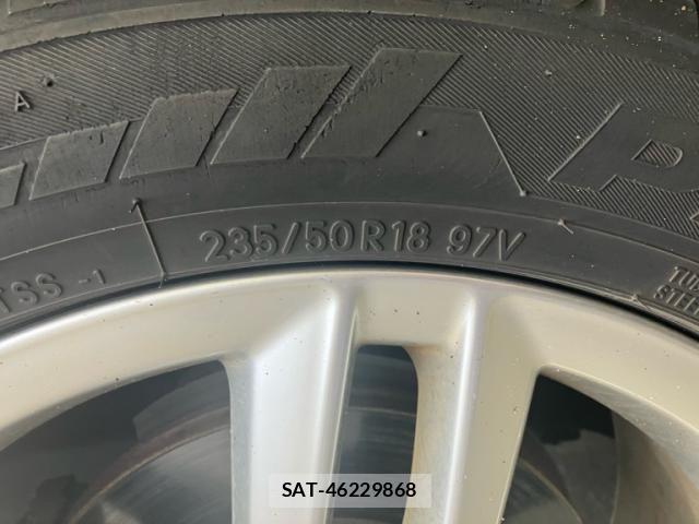 Audi Q3 2012-08 8740622-9