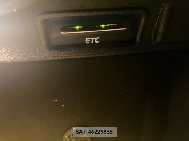 Audi Q3 2012-08 8740622-22