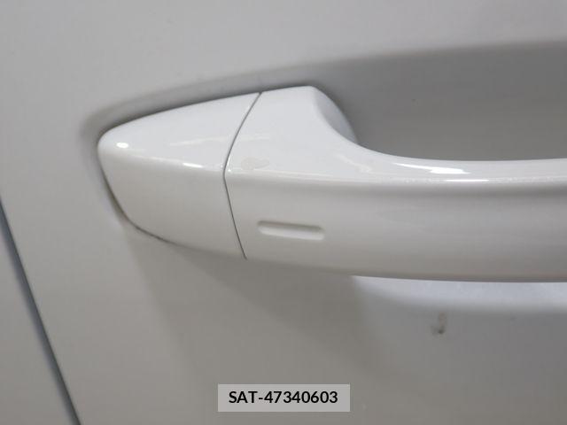 Audi Q3 2023-08 8795308-10