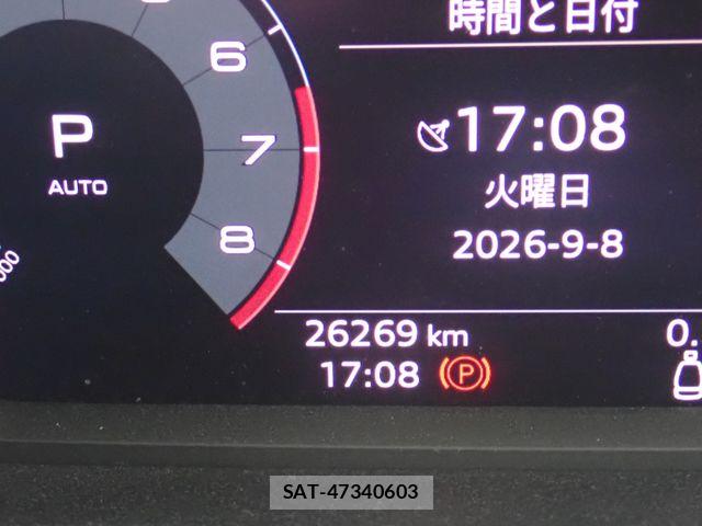 Audi Q3 2023-08 8795308-12