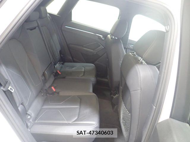 Audi Q3 2023-08 8795308-24
