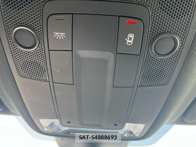 Audi Q3 2022-02 8795309-22