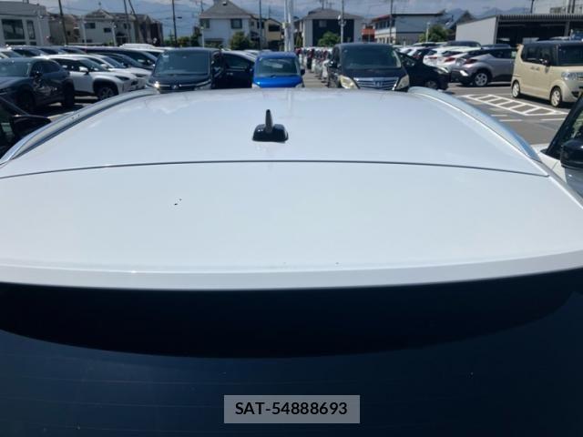 Audi Q3 2022-02 8795309-8