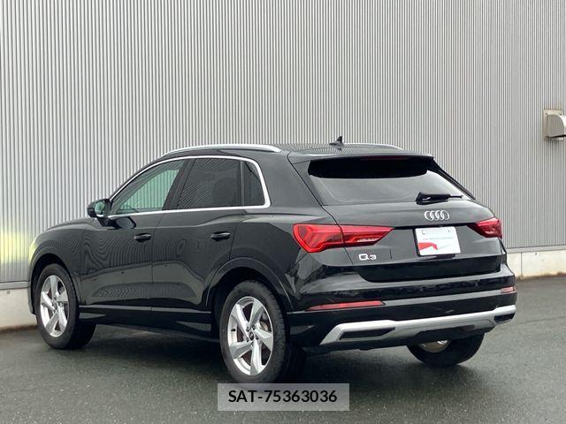 Audi Q3 2022-06 8827912-10