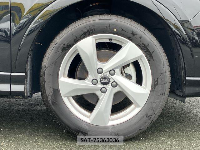 Audi Q3 2022-06 8827912-7