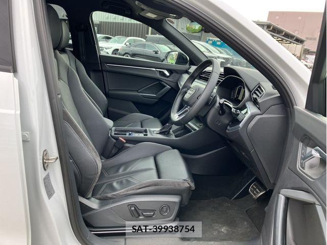 Audi Q3 2021-12 8827909-13