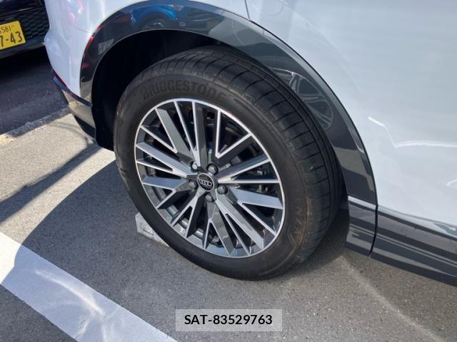 Audi Q3 2023-11 8848276-11