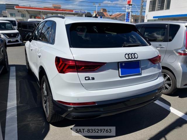 Audi Q3 2023-11 8848276-4