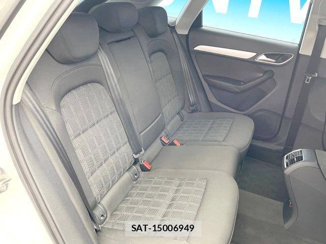Audi Q3 2018-12 8870452-10