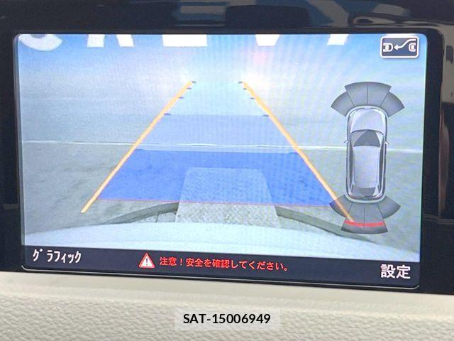 Audi Q3 2018-12 8870452-6
