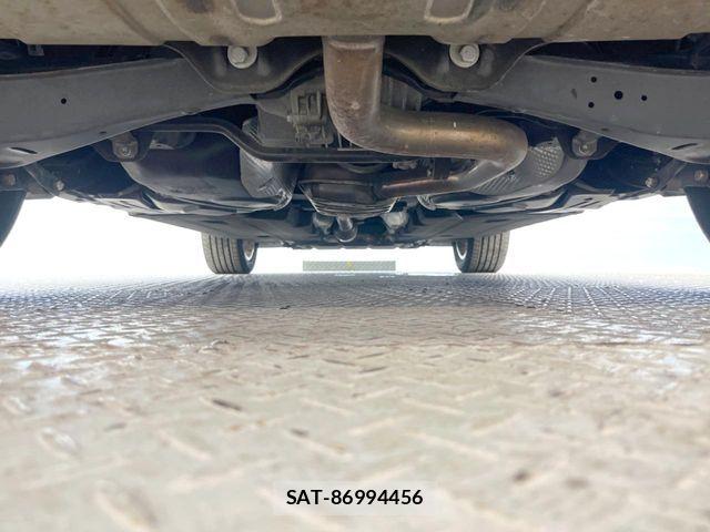 Audi Q3 2018-12 8870451-11
