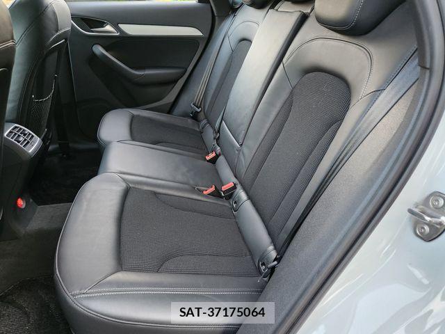 Audi Q3 2014-05 8870445-9