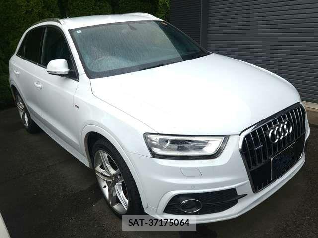 Audi Q3 2014-05 8870445-3