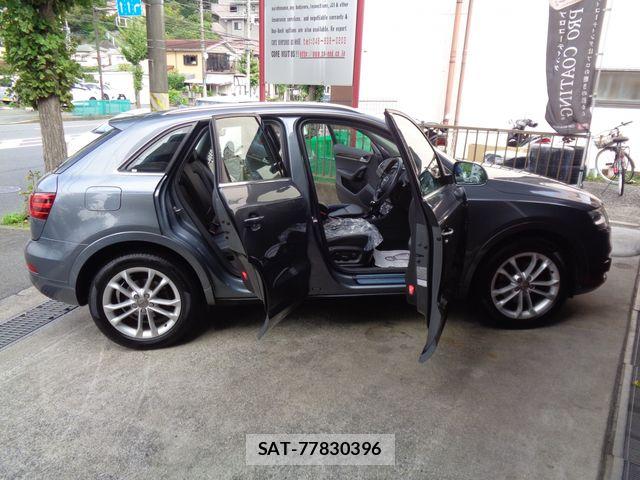Audi Q3 2012-05 8878747-9