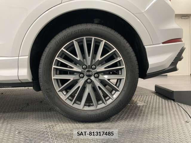Audi Q3 2023-03 8878745-11