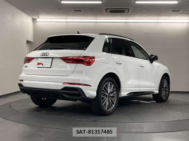 Audi Q3 2023-03 8878745-1