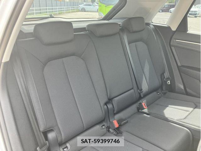 Audi Q3 2024-12 8878746-15