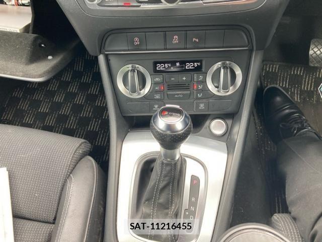 Audi Q3 2013-03 8878749-21